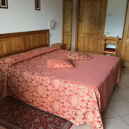 Rusall Hotel Tremezzo